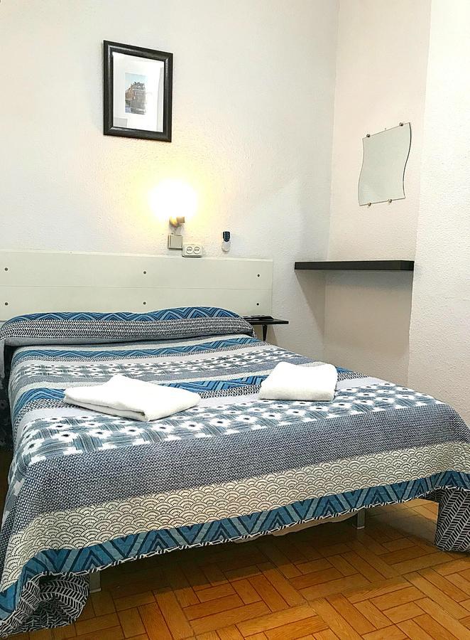 Hostal Los Arcos Madrid Kültér fotó